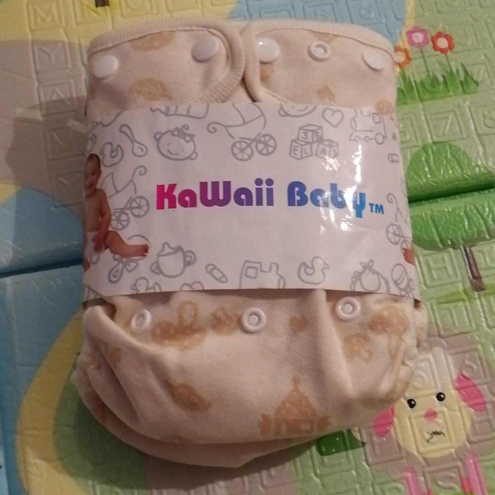 NWT KaWaii Baby cloth diaper with two inserts
